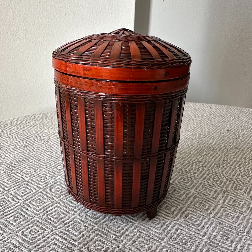 Vtg Handmade Split Reed Basket with Lid 6" MCM BOHO Storage Decor Cottage Core